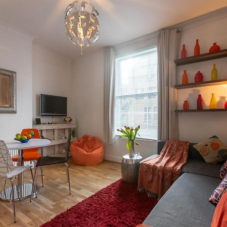 The Wanderlust - 1 Bedroom Apartment L Sleeps 4 With Sofa Bed L Prime Location Plus Free Wifi L Perfect For Business & Leisure Travelers L 15Percent Off Weekly & 20Percent Off Monthly Stays! Londra Exterior foto